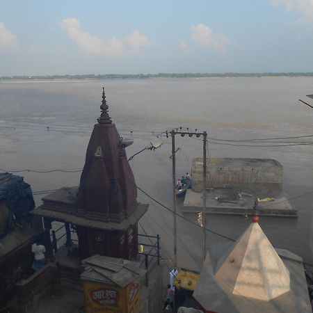 Hotel Sonmony Benares Buitenkant foto