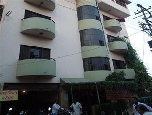 Hotel Sonmony Benares Buitenkant foto