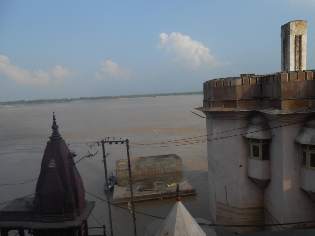 Hotel Sonmony Benares Buitenkant foto